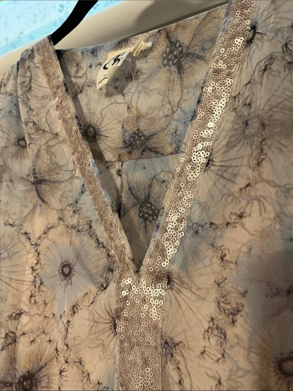 Embellished V-Neck Sheer Tunic in Light Gray and Blue